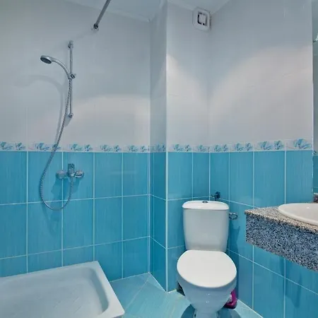Edelweiss Hotel 3*