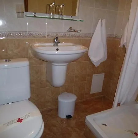 Edelweiss Hotel 3*